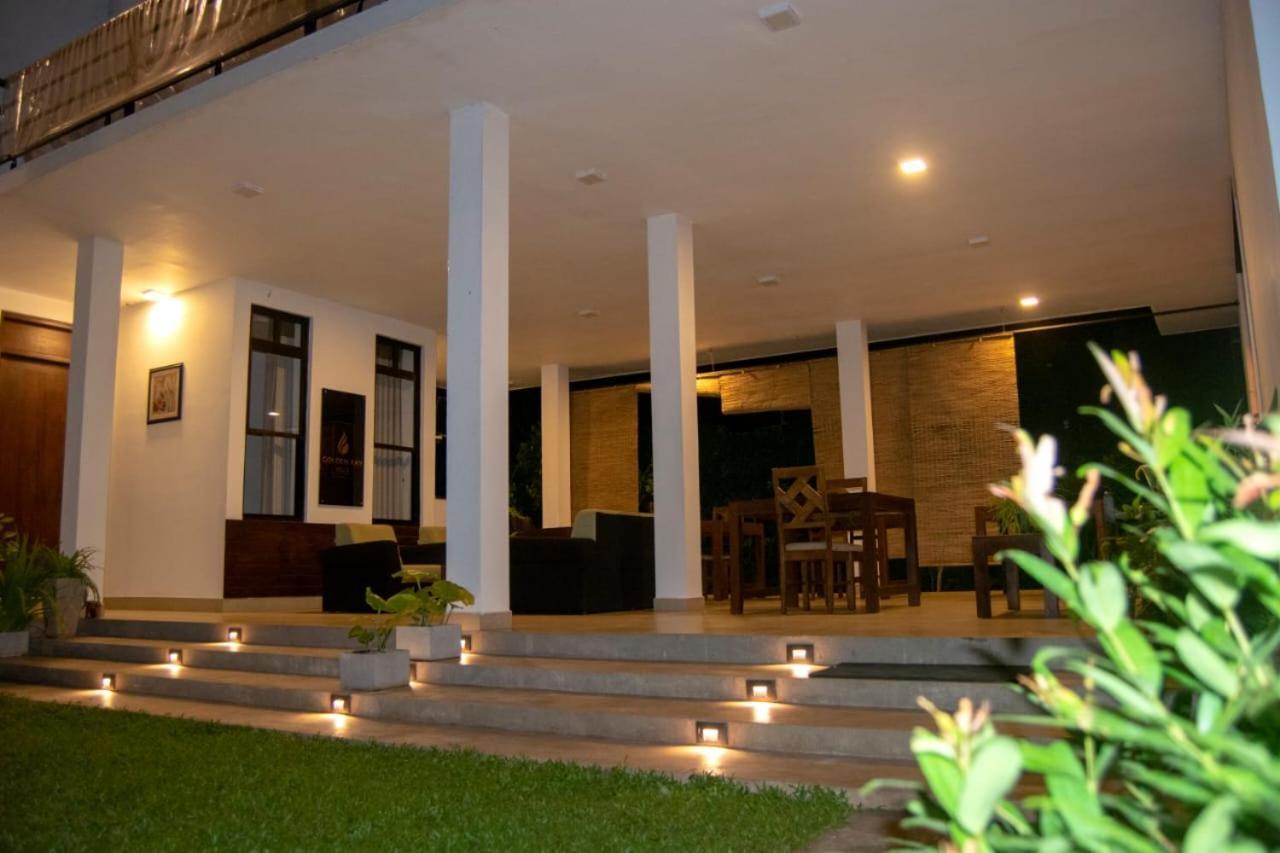 Golden Ray Villa Anuradhapura Exterior foto